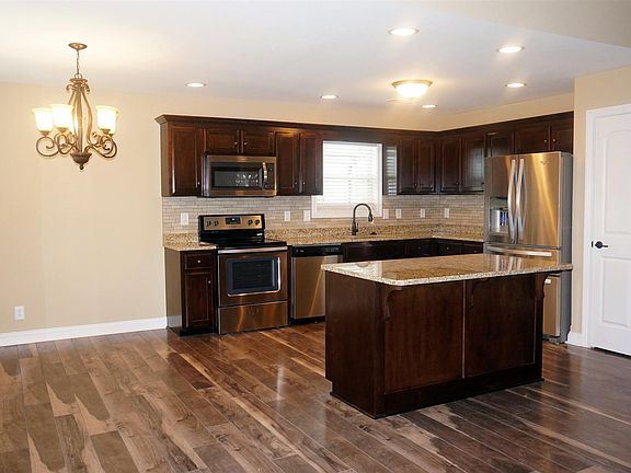 4th image of 528 Autumnwood Farms Lot 528