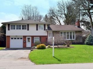 626 Vanderburgh Dr, Burlington, ON L7T 3W6