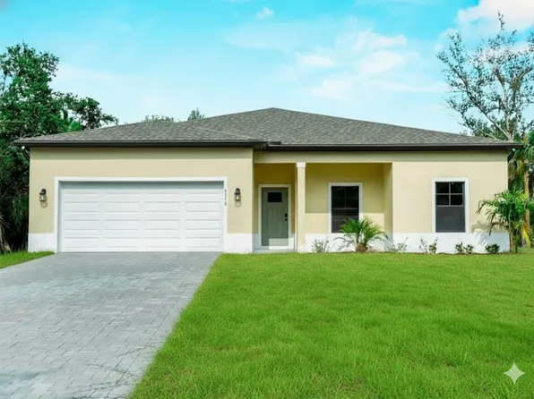 3376 Dunbar St, Port Charlotte, FL 33948