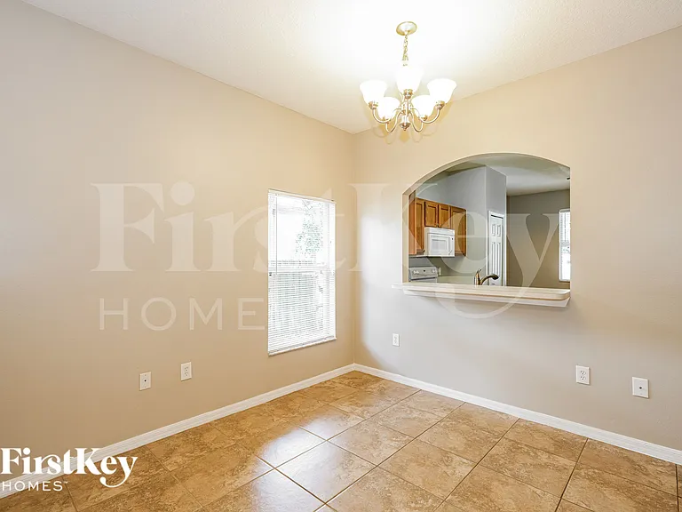 1703 E Wood St — Photo 6