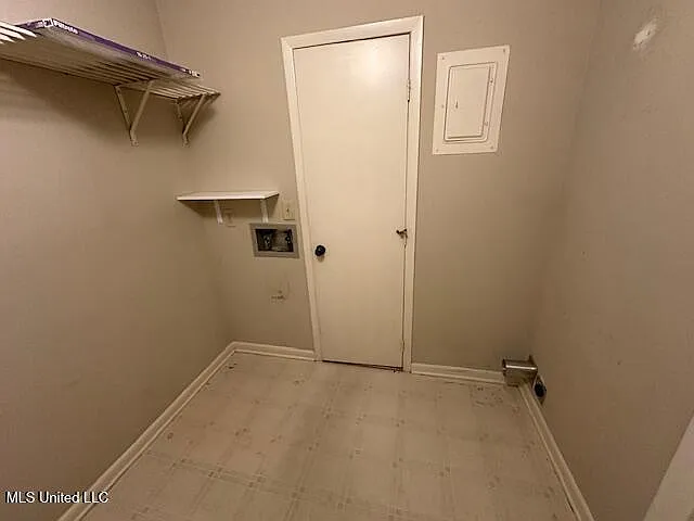 342 Lakebend Dr — Photo 16