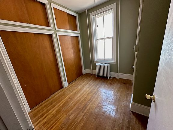 3rd image of 1208 Delaware Ave #2