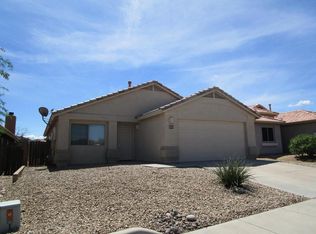805 S Painted River Way, Vail, AZ 85641