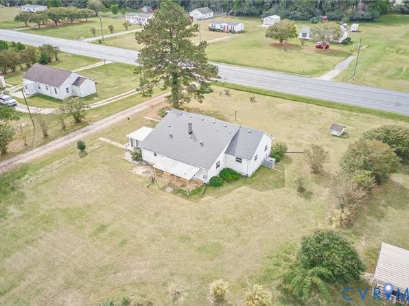 12187 General Mahone Hwy, Wakefield, VA 23888