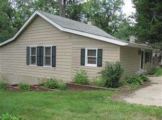 410 Dawnshire Dr, Chippewa Lake, OH 44215