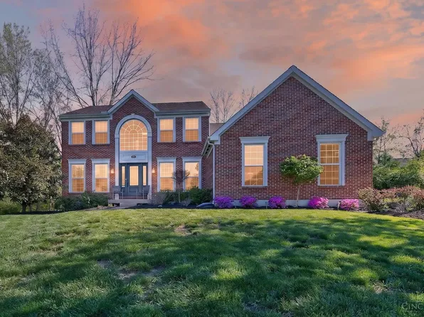 12041 Waters Edge Ct, Loveland, OH 45140