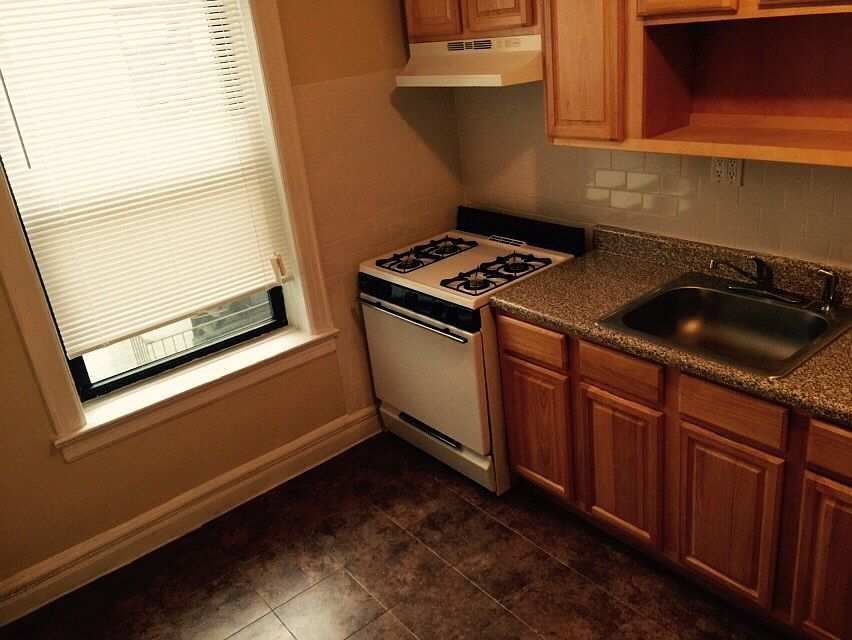 1st image of 3516 32nd St #1