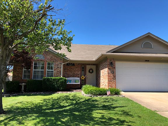 2nd image of 3909 W Beechwood Dr