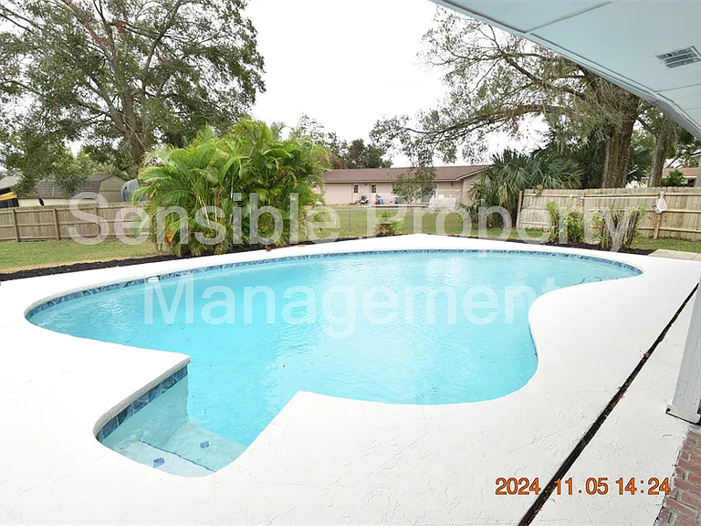 3827 Frostwood Ct — Photo 39