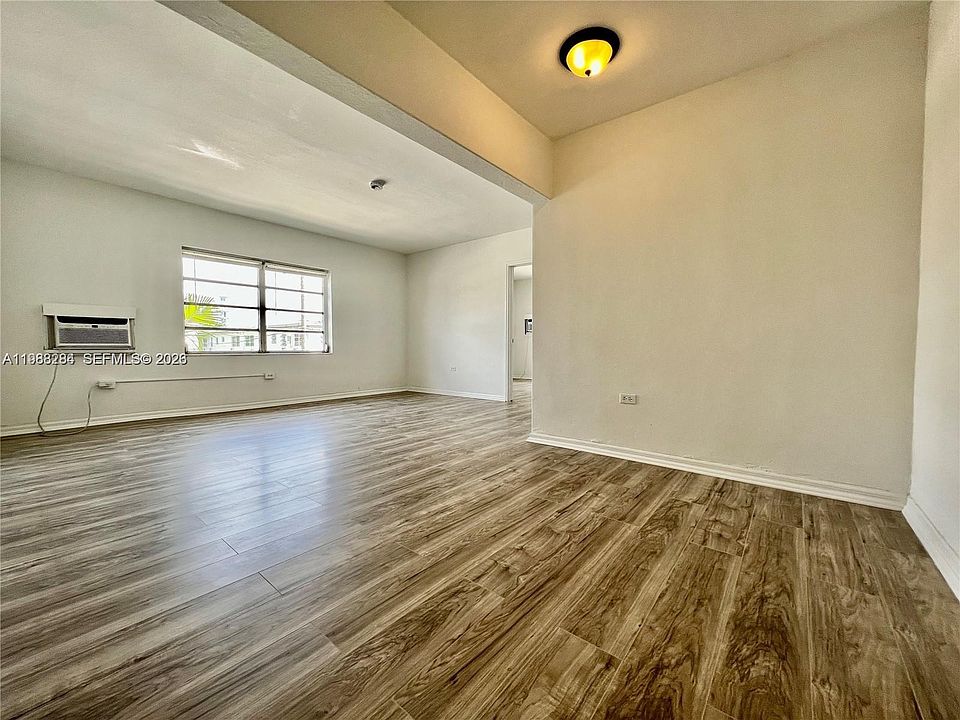 1st image of 428 NE 82nd St APT 3E