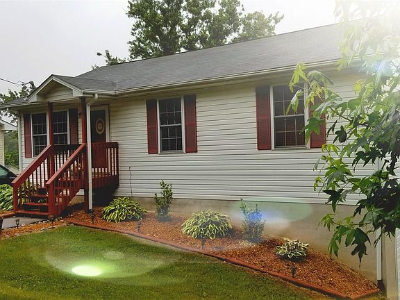 4th image of 350 Tanglewood Dr