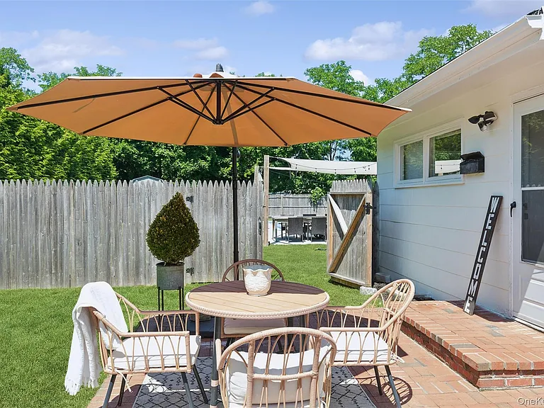 243 Sunset Ave — Photo 29