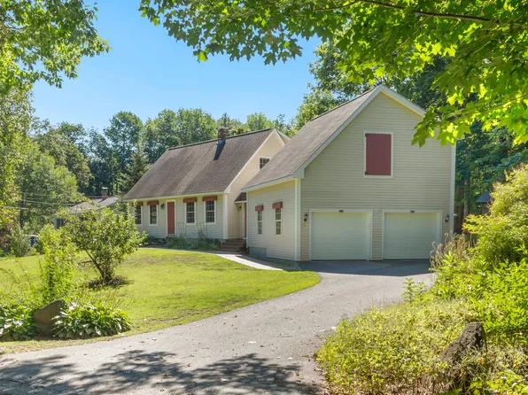 11 Holly Lane, Windham, ME 04062