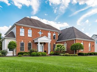 8351 Meadowmoore Pl NW, Pickerington, OH 43147