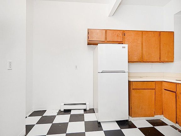 5th image of 506 W 146th St APT 1C