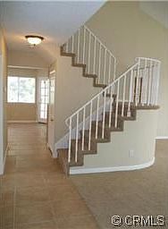 2nd image of 571 Ventura Ave