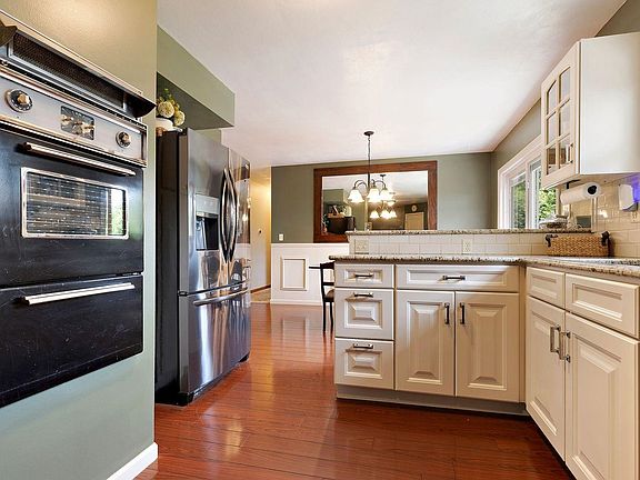 5th image of 2103 Delcy Dr