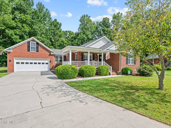 140 Hidden Pond Drive, New Bern, NC 28562