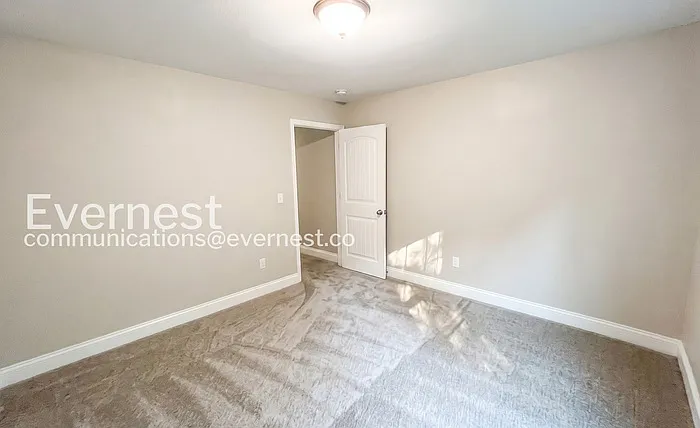 124 Brown Estates Dr — Photo 13