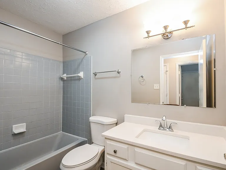 5453 Vicksburg Dr — Photo 14