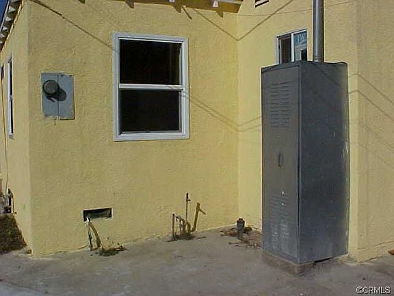 5th image of 612 E 116th St