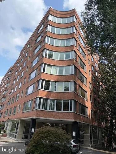 4200 Cathedral Ave NW Photo 1