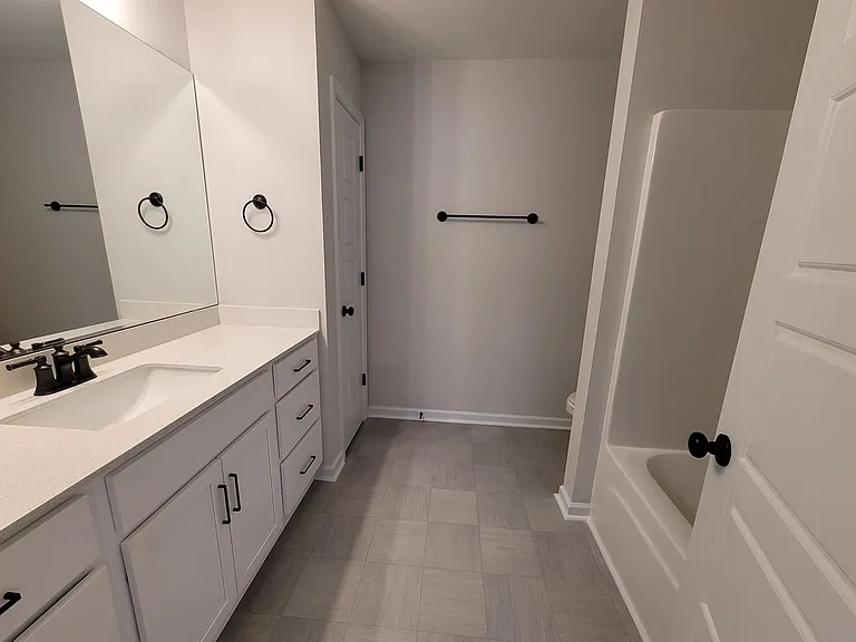 8381 Paramount Point — Photo 19