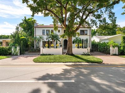 6146 Pine Tree Dr, Miami Beach, FL, 33140