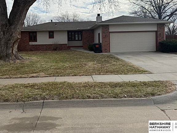 2nd image of 3010 Snead Dr