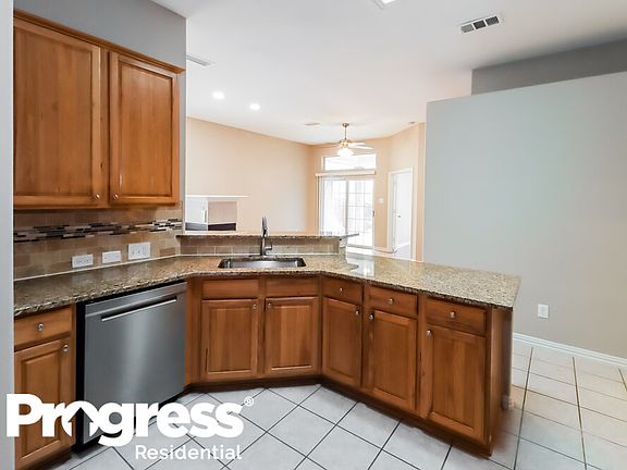 5th image of 6209 Reddenson Dr