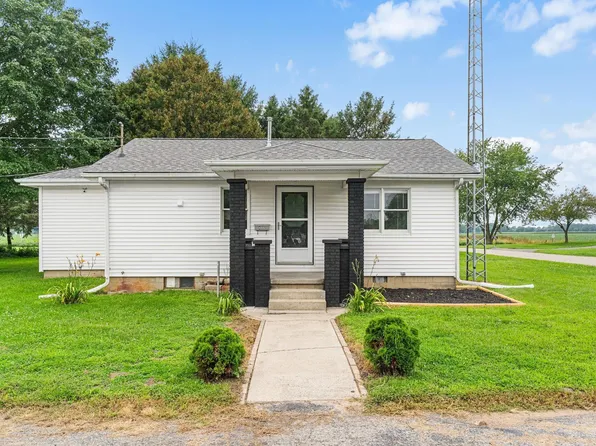 406 W Church St, Burnettsville, IN 47926