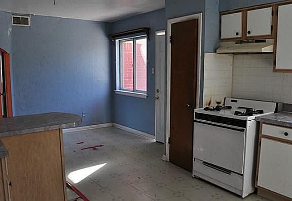 4th image of 709 Cindy Ln