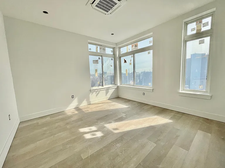 1801 N 2nd St #304 — Photo 6