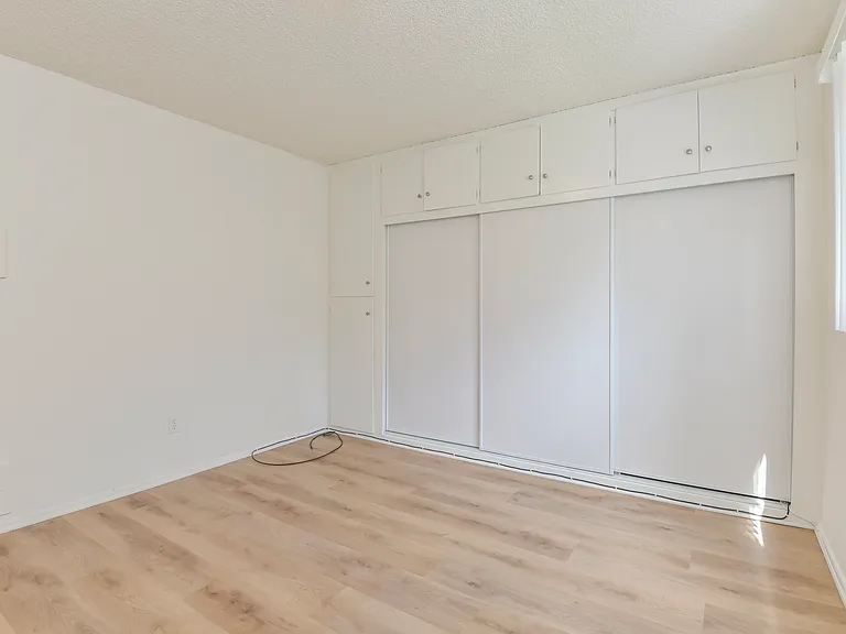657 Milford St #3 — Photo 14