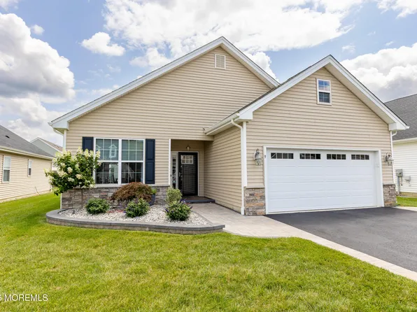 9 Emerald Road, New Egypt, NJ 08533