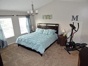 3rd image of 5598 Westbriar Dr