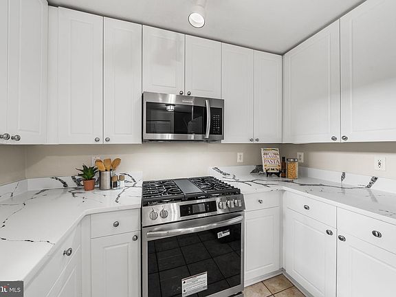 4th image of 9490 Virginia Center Blvd Unit 428