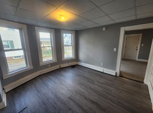 173 Oak St UNIT 2, Lewiston, ME 04240