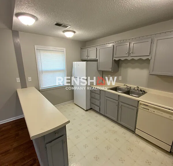 642 Gibson Rd — Photo 4
