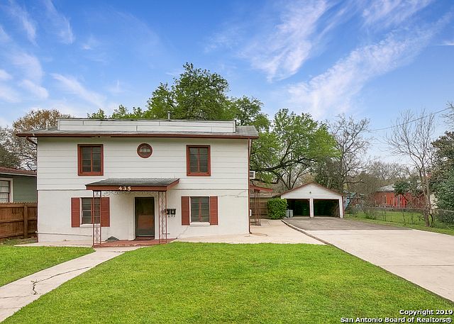 1st image of 435 Brees Blvd