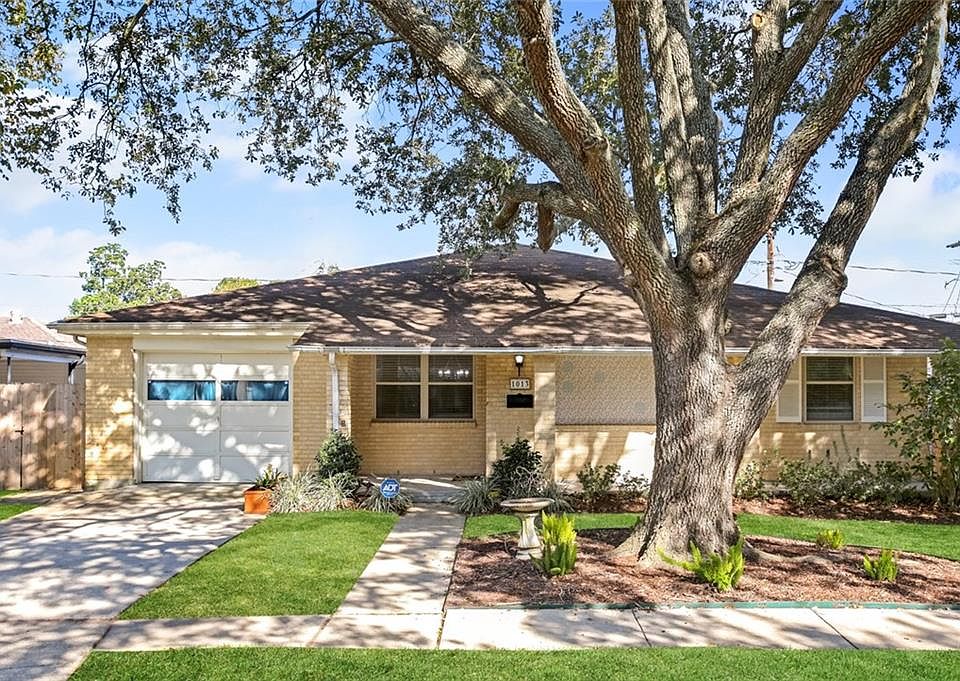 1st image of 1013 Belmont Pl