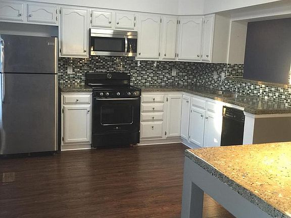 3rd image of 1847 Wye Mills Ln