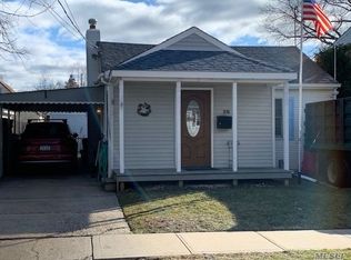 28 S Emerson Ave, Amityville, NY 11701