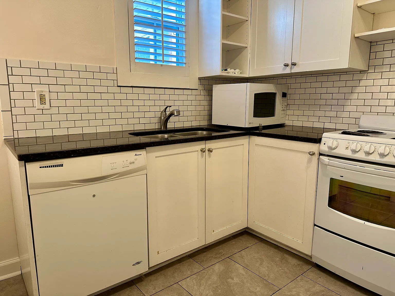 1 bed, 600 sqft, $1,250 — Photo 2