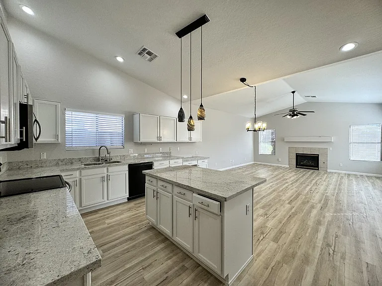 495 N Bluejay Dr — Photo 17