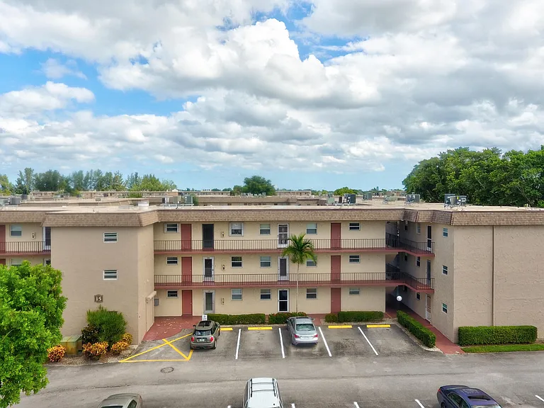 701 Lori Dr #209 — Photo 69
