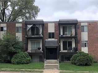 2145 McKnight Road North - Unit 304, Saint Paul, MN 55109