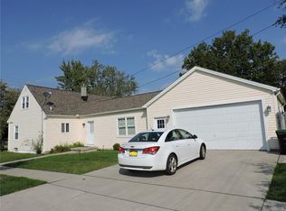 693 Brighton Rd, Tonawanda, NY 14150