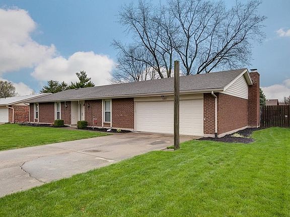 3rd image of 560 Wisteria Dr