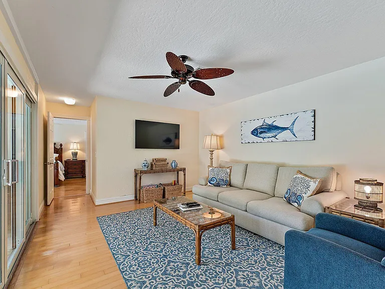 107 Mako Ln — Photo 29